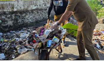 Sampah di Taman Loang Baloq Mataram capai 6 ton usai Lebaran Ketupat