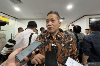 Wamenkop Ferry sebut Kopdes Merah Putih bisa serap jutaan tenaga kerja