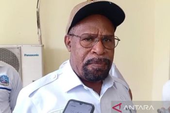 Bupati Jayapura dorong pemerintah kampung membangun koperasi