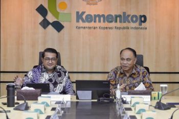 Kemenkop dan Bekraf mengembangkan ekonomi kreatif berbasis koperasi