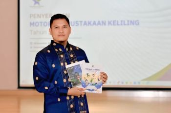 25 desa dan kelurahan di OKU terima bantuan bahan bacaan dari Perpusnas RI