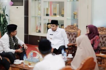 Wabup Dharmasraya kunjungi Pemkot Solok jalin silaturahmi usai lebaran Idul 1446 HFitri