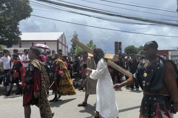 Prosesi jalan salib, simbol penghayatan iman
