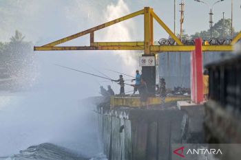 BMKG keluarkan peringatan dini potensi peningkatan curah hujan di NTB