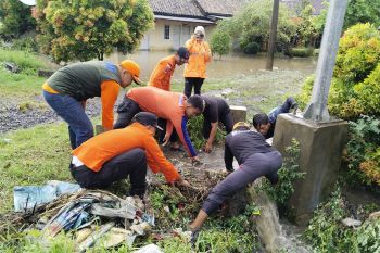 Penyumbatan drainase jadi penyebab terjadinya banjir di Lampung Selatan