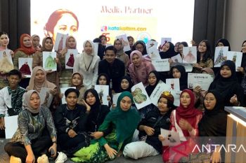 Pemuda Kutim rayakan Hari Kartini dengan workshop Ilustrasi Fashion