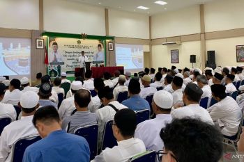 442 calon haji Kepri kloter pertama berangkat pada 2 Mei 2025