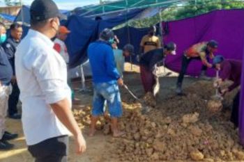 Polisi Bongkar Makam dan Otopsi Jenazah Gadis Remaja di Tanjung Selor