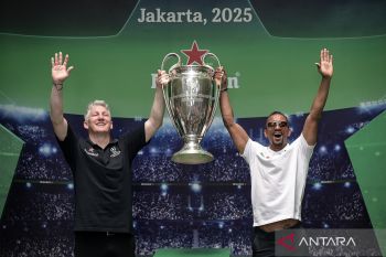 Bayern Muenchen juara Liga Jerman 2024/25