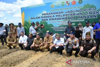 BRK Syariah ikut dukung program pelestarian lingkungan dan swasembada pangan Pemko Pekanbaru