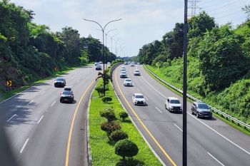Tarif tol dalam  Kota Semarang naik Rp500