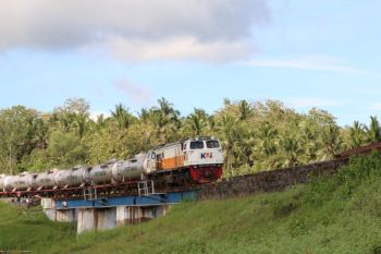 KAI Daop 6 mengangkut 83.316 ton barang selama Triwulan I 2025