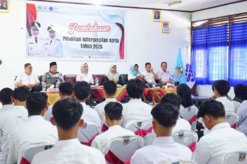 Bupati Dharmasraya dukung pelatihan kerja tekan pengangguran