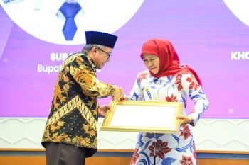 Jatim raih penghargaan provinsi berkinerja tinggi UKBI 2021--2024