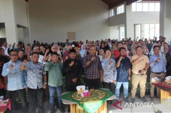 Pupuk Indonesia gelar edukasi tertib administrasi penyaluran pupuk di Sumbar