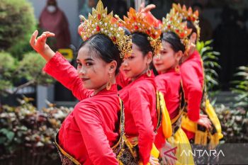Tanggal 25 Oktober hari apa? Kenapa jadi hari paling berpengaruh bagi seniman