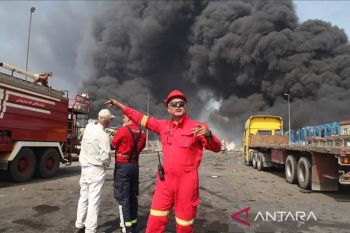 Ledakan di pelabuhan Iran tewaskan 8 orang dan 750 terluka