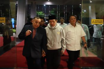 Terbang ke Madinah, Menag ikuti pertemuan Forum Hadis Kerajaan Saudi