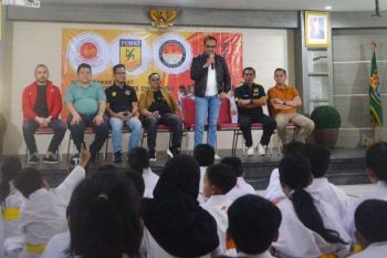 Anak-anak yang ikut karate jadi pilar Indonesia emas