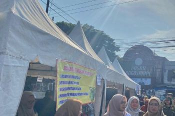 Banyuwangi gencarkan operasi pasar jaga stabiltas harga bahan pokok