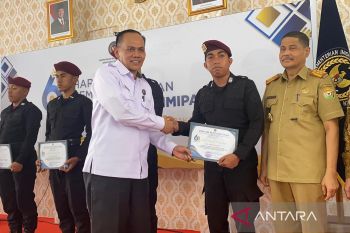 Ditjenpas beri penghargaan enam sipir yang gagalkan penyelundupan sabu