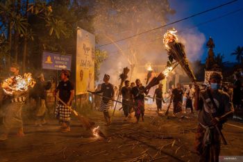 Ritual budaya Ngemumu di Desa Adat Manggis