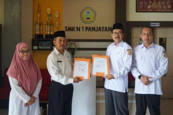 Bawaslu Kulon Progo menggencarkan pendidikan pemilih kepada pelajar
