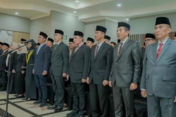 Cara Gubernur NTB Iqbal rotasi pejabat tuai apresiasi anggota dewan