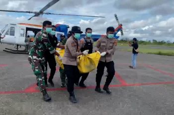 Telah teridentifikasi, 12 korban pendulang emas Papua dimakamkan