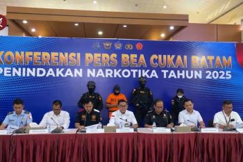 Bea Cukai Batam ungkap upaya penyelundupan narkotika dalam sol alas kaki