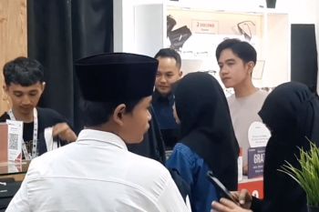 Wapres Gibran ajak puluhan anak panti asuhan belanja pakaian Lebaran