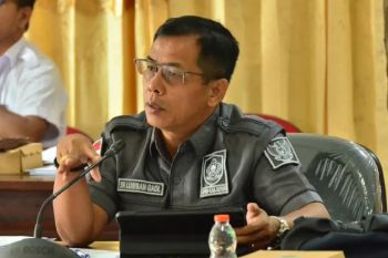 Legislator Kotim desak sanksi tegas sekolah yang pungli dan gelar wisuda