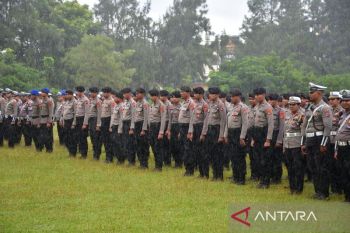 Ratusan personel kepolisian disiagakan untuk amankan peringatan Hari Buruh