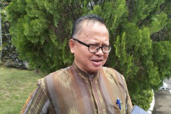 Sumbar serukan May Day momen ciptakan hubungan industri yang harmonis