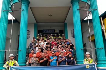 PLN UP3 Sanggau perkuat budaya kerja tangguh lewat simulasi tanggap darurat