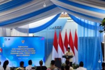 Prabowo Luncurkan Empat Program Pendidikan di SD Bogor Saat Hardiknas