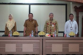 OJK Sulselbar bersama TPKAD Maros rumuskan strategi akses keuangan