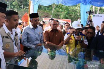 Groundbreaking oleh Menteri PU, pembangunan Flyover Sitinjau Lauik didasari tingginya angka kecelakaan