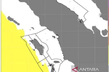 BMKG: Waspada gelombang tinggi hingga 2,5 meter di Samudera Hindia barat Kepulauan Nias