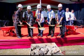 Menkes RI letakkan batu pertama pembangunan RSUD Buton Tengah Tipe C