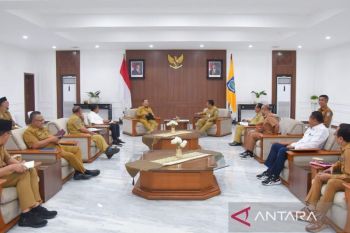 Gubernur NTB Iqbal atensi kelebihan kapasitas TPA Kebon Kongok