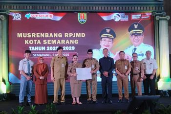 Wali Kota Semarang  fokuskan bangun layanan pendidikan dan kesehatan