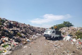 Ditolak warga, Pemkot Mataram batal buang sampah ke TPA Kebon Kongok