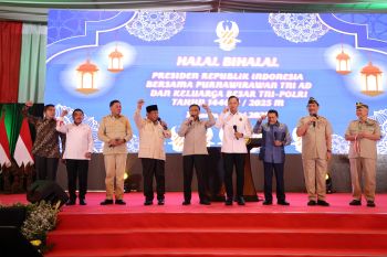 Presiden Prabowo hingga Try Sutrisno kompak nyanyikan "Hymne Taruna"