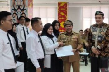 Gubernur Kaltara Serahkan SK Pengangkatan 54 CPNS Formasi 2024