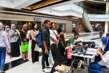 Imigrasi Kepri fasilitasi pembuatan 1000 Eazy Passport di Batam