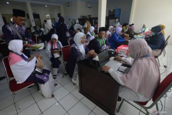 Dokter sarankan konsumsi vitamin untuk calon haji jaga daya tahan tubuh