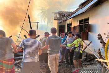 Rumah di Dompu terbakar saat ditinggal kerja penghuninya