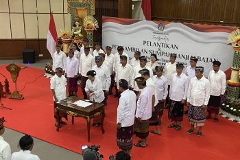 Gubernur Koster berikan posisi kadis pariwisata ke kepala DPMPTSP