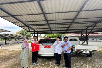 Bupati dan Wakil Bupati Kampar serahkan 16 unit kendaran dinas